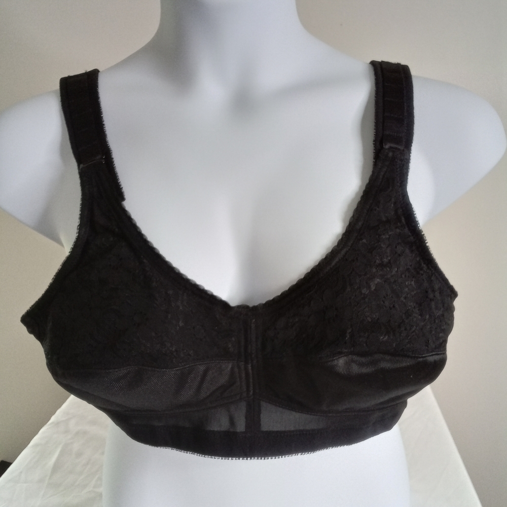 Jodee 3216 NWOT Black Comfort Plus Wireless Mastectomy Bra Size 42A
